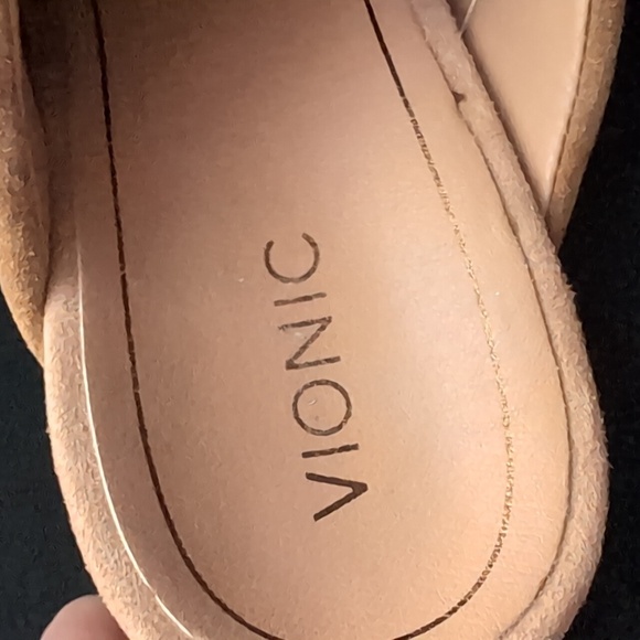 Vionic Kacie Woman's Brown Suede/Leather Size 11 Clogs/Mules. - Picture 6 of 10